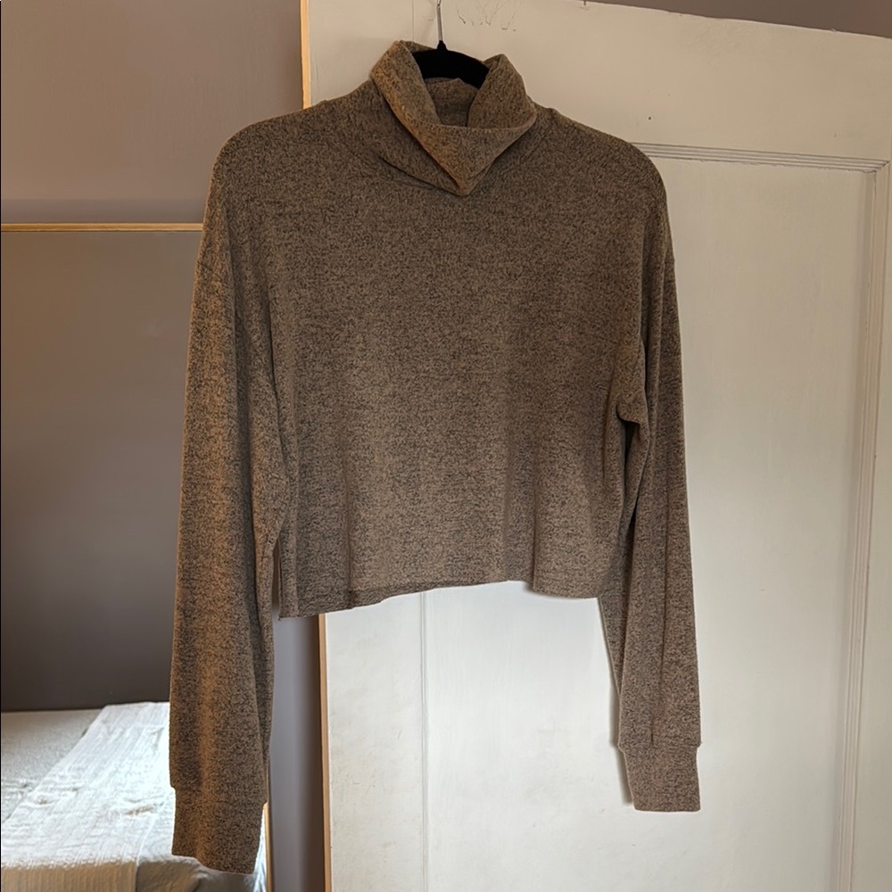 Tan Cropped Sweater, Sz M